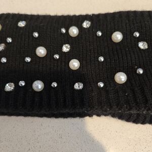 Stylish Black Headband with Pearls and Rhinestones